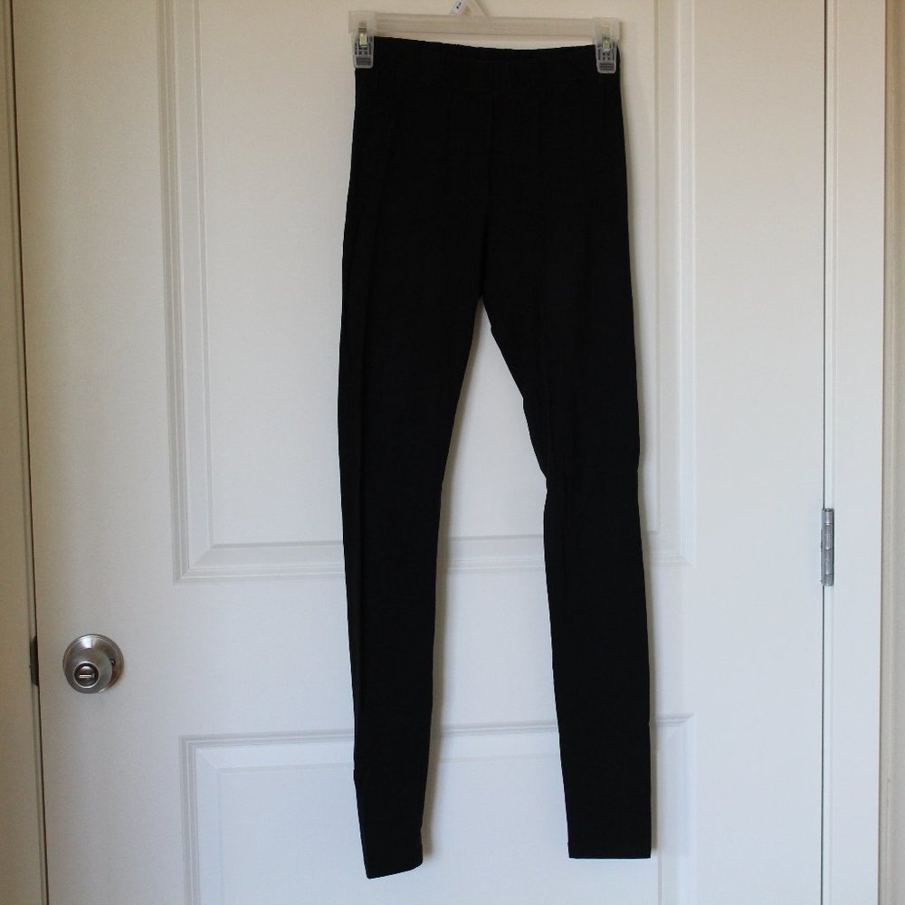 H&M Divided Black Leggings Size Small